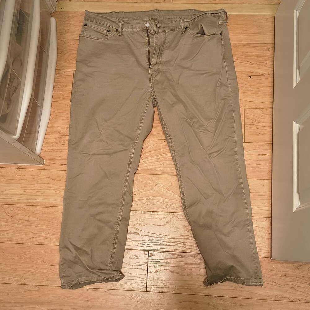 Levi Khakis